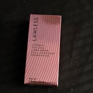 LAWLESS Conceal the Deal Foundation - Elegant Pink Box